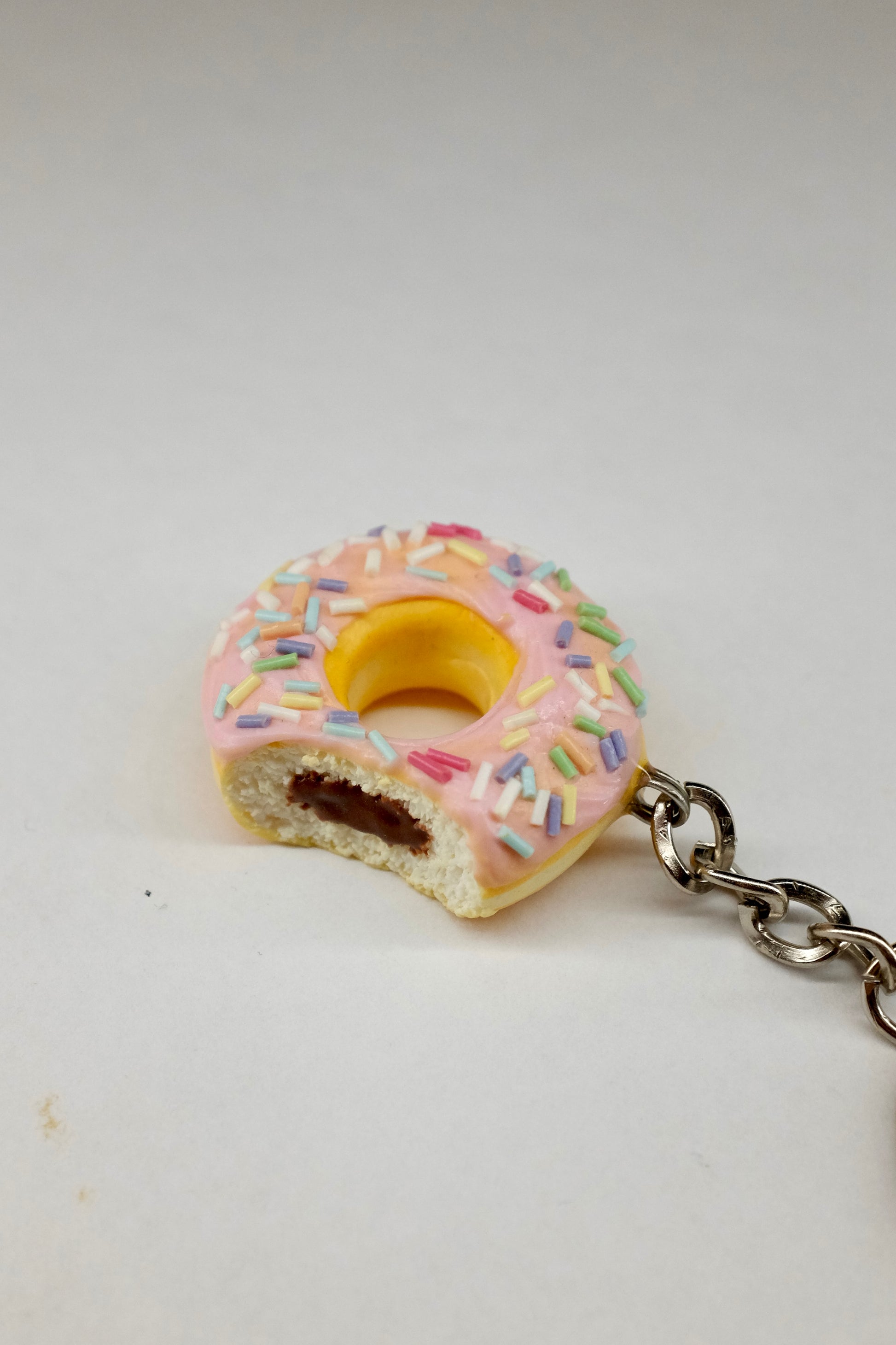 Donut, pendant