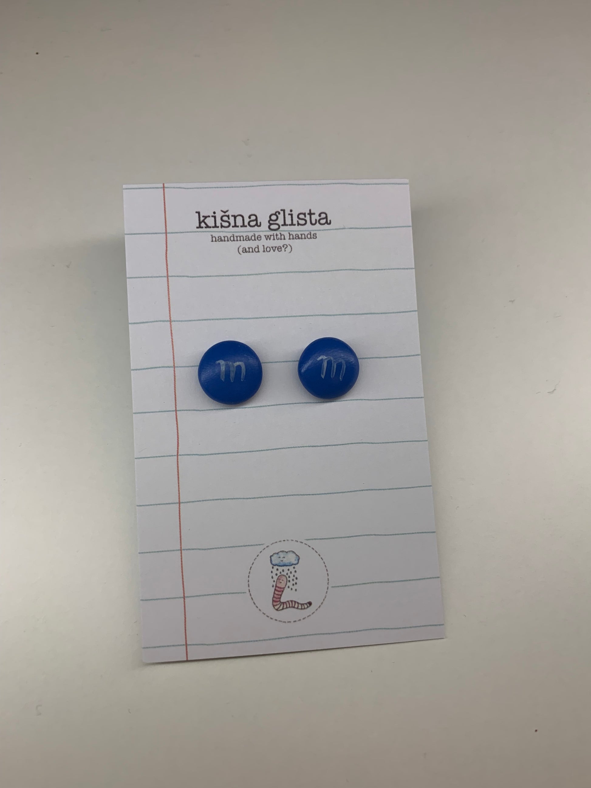 M&M, minđuše sa iglicom