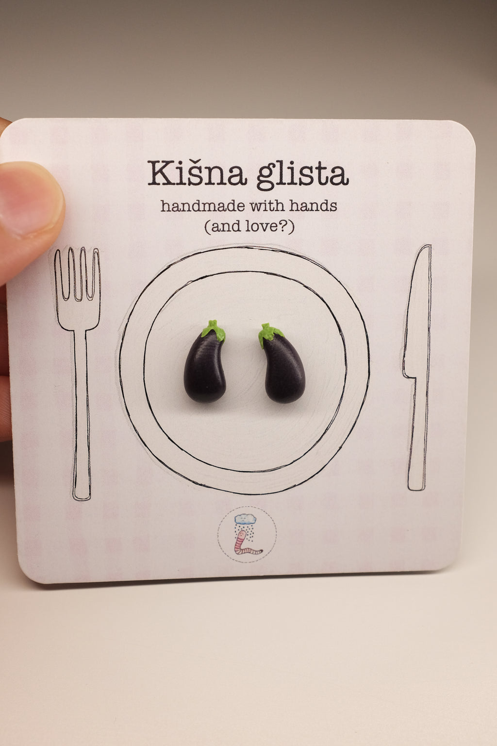 Patlidžan, minđuše sa iglicom