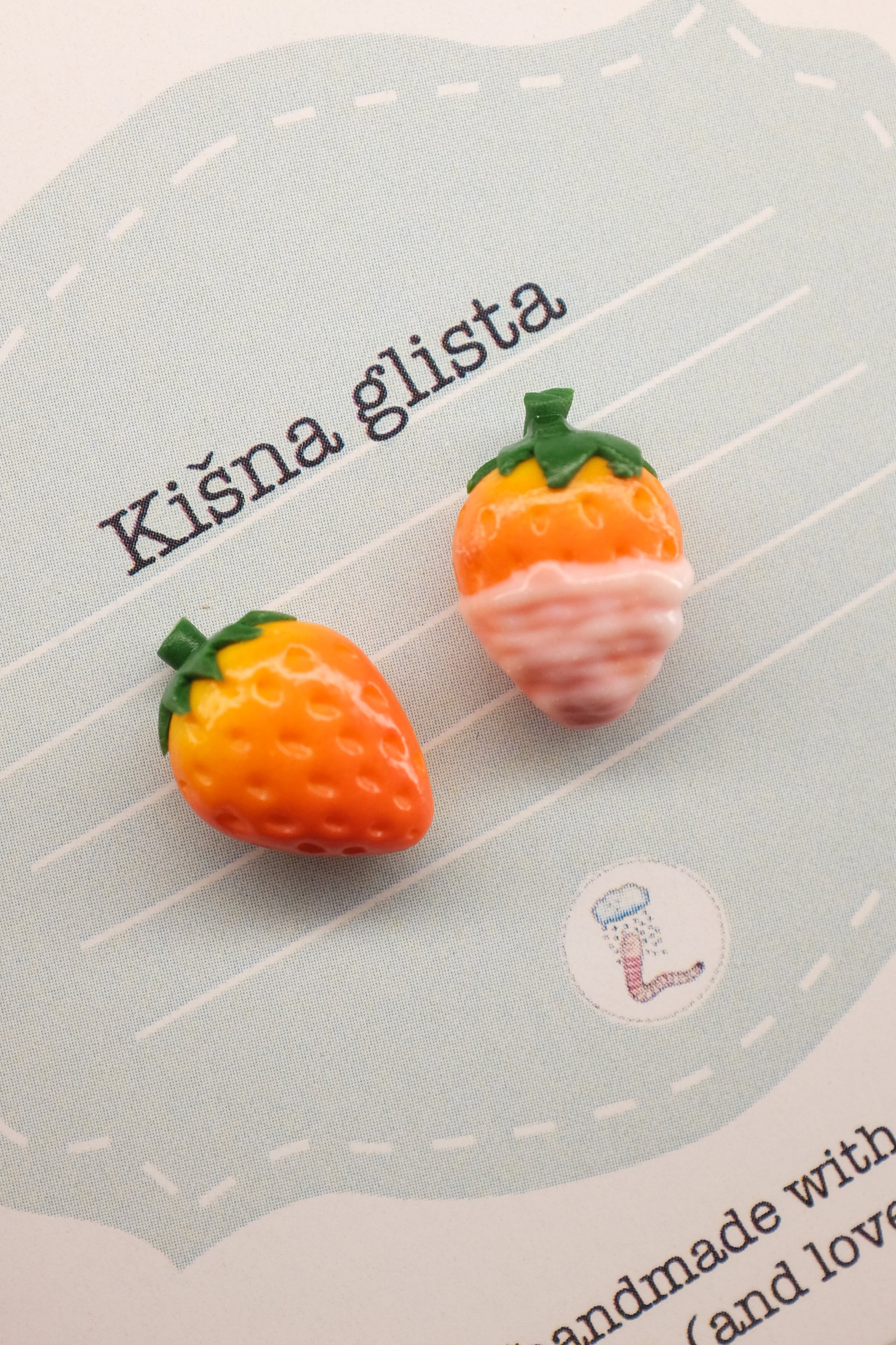 Jagoda, minđuše sa iglicom