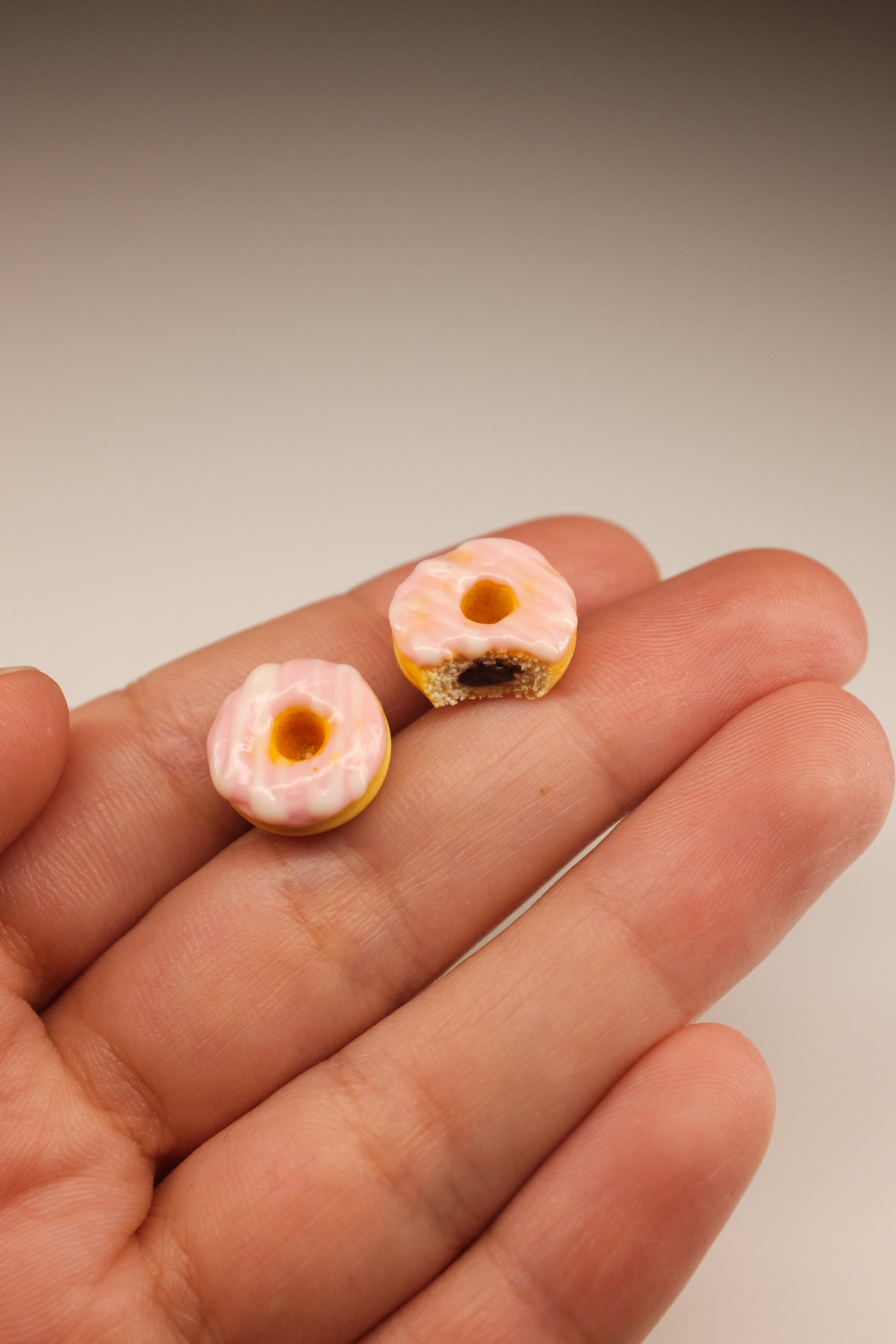 Krofne, minđuše sa iglicom