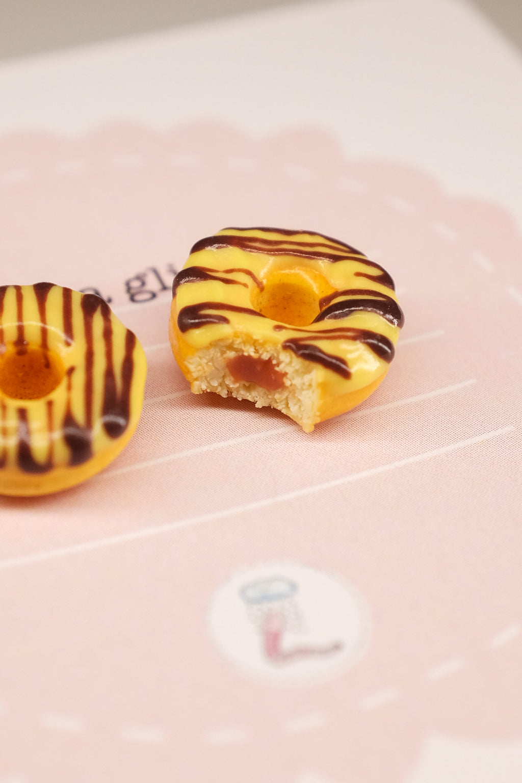 Krofne, minđuše sa iglicom