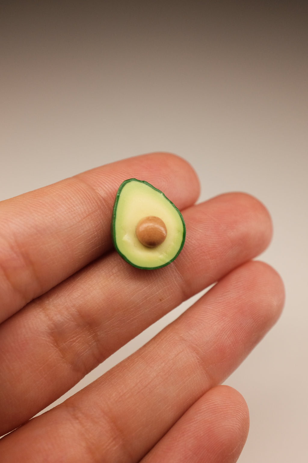 Avokado, pin