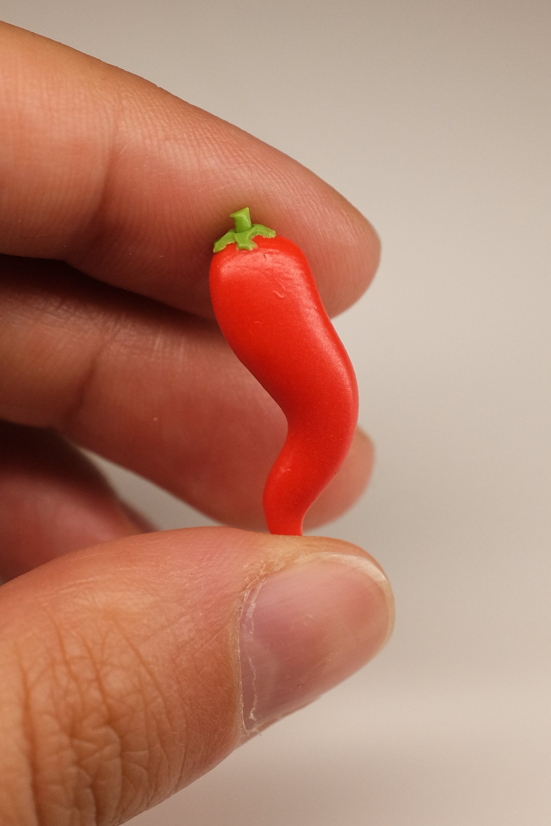 Ljuta papričica, pin