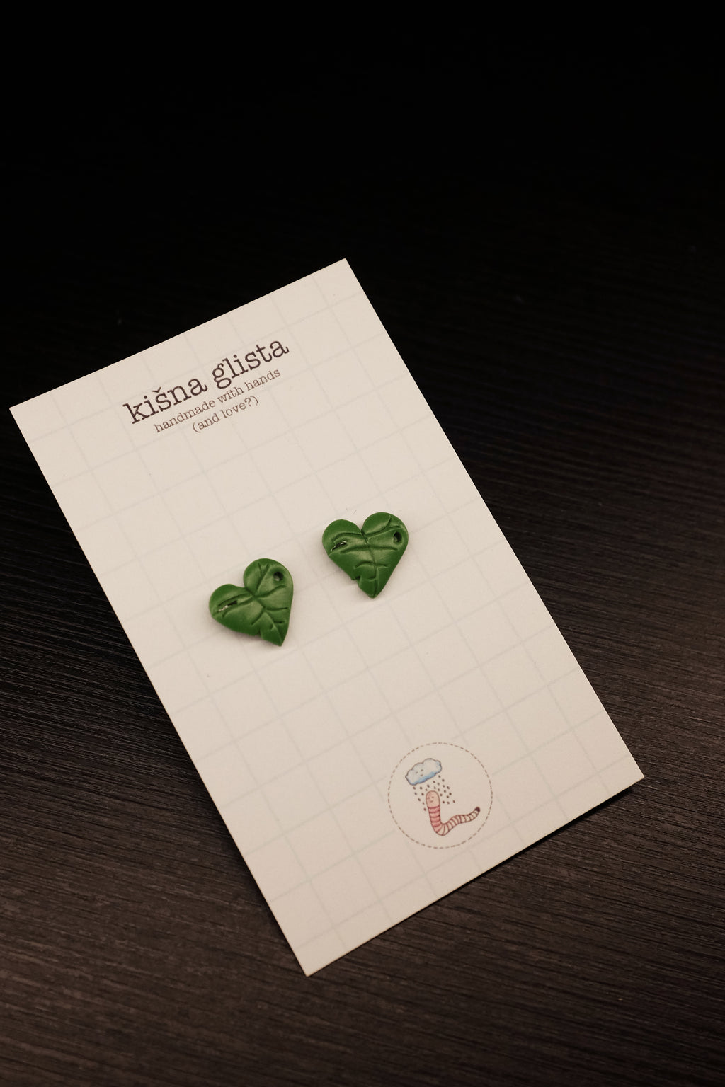 Monstera, minđuše sa iglicom