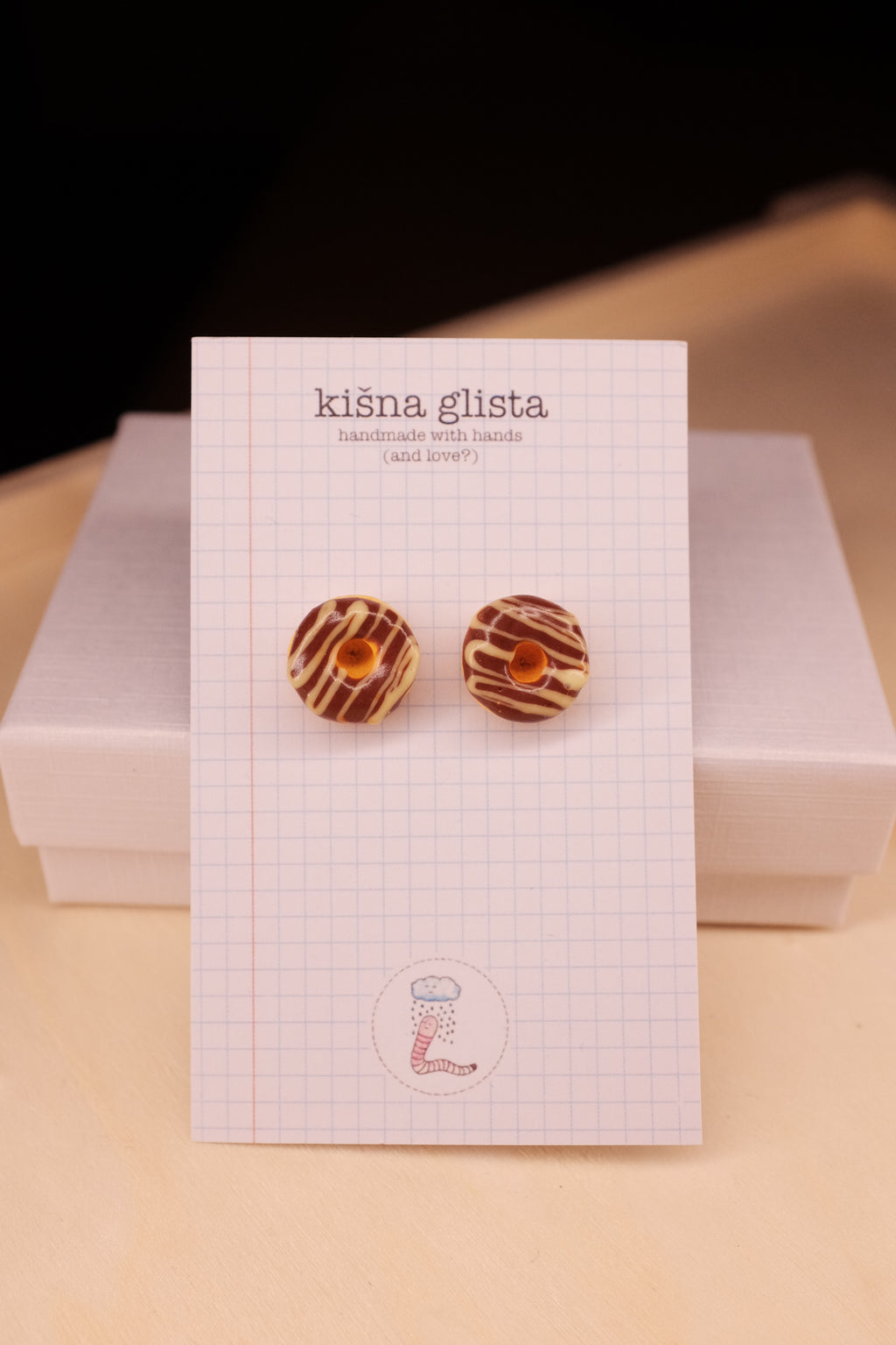 Krofne, minđuše sa iglicom