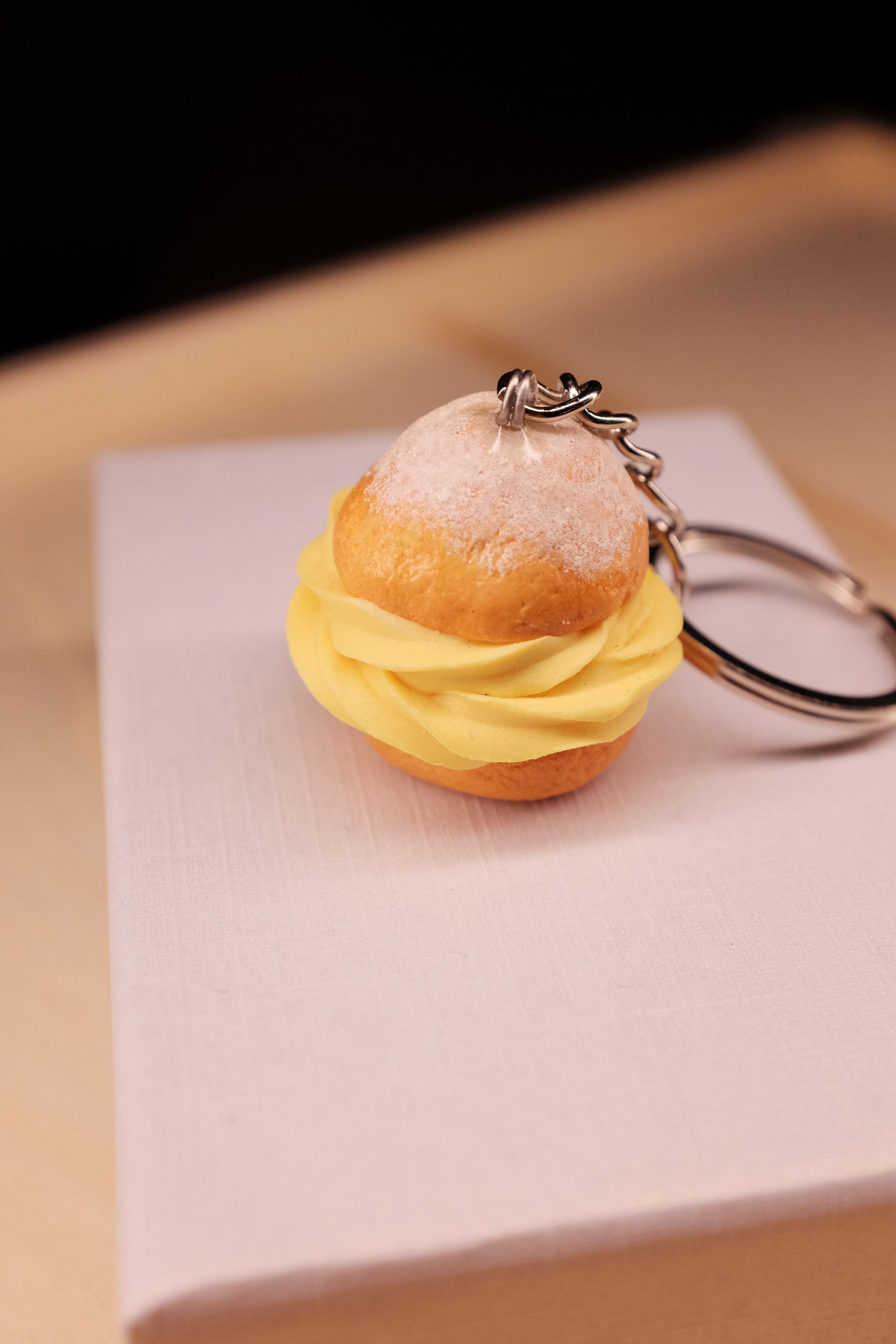 Princes krofna, privezak