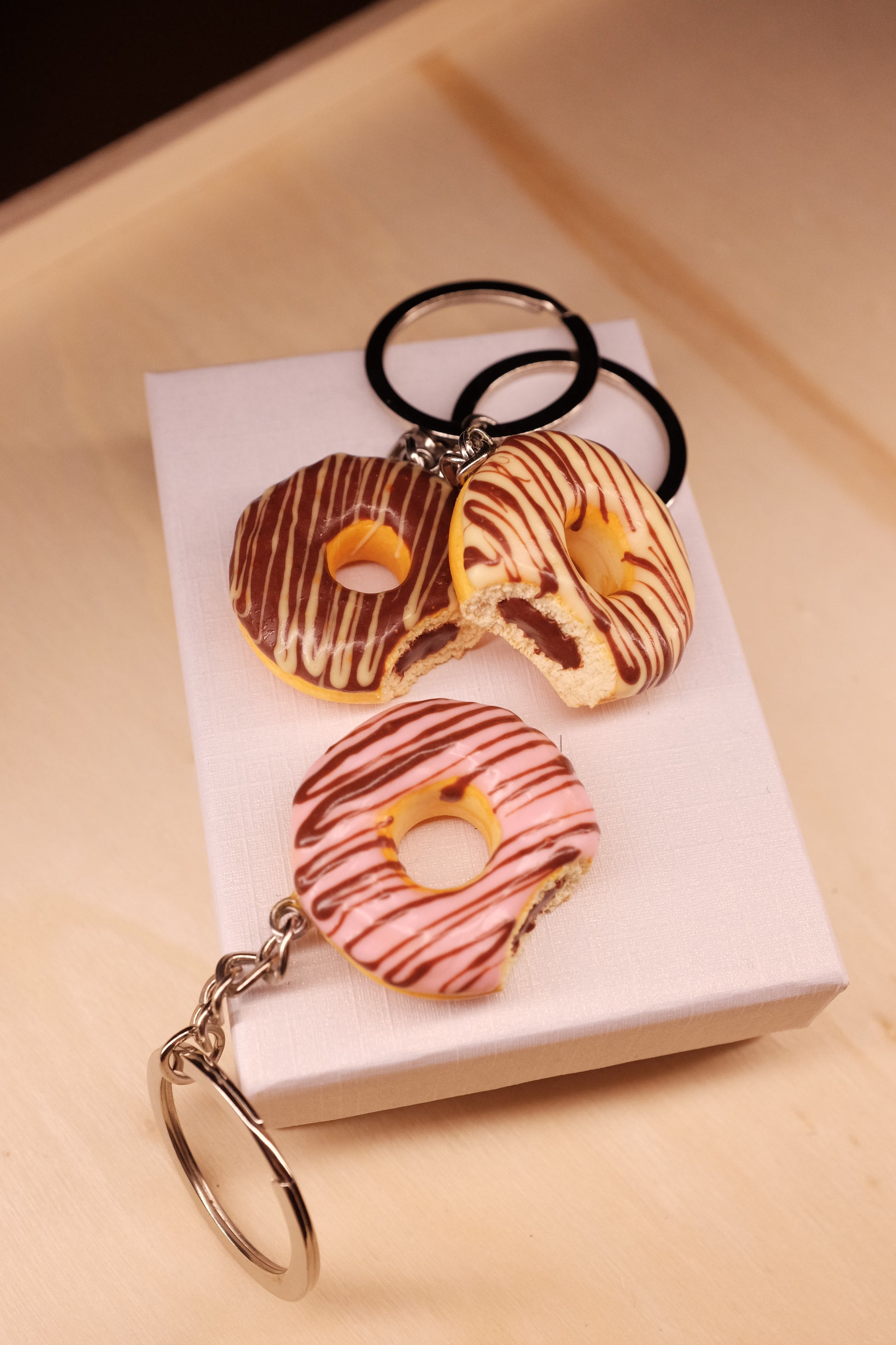 Donut, pendant