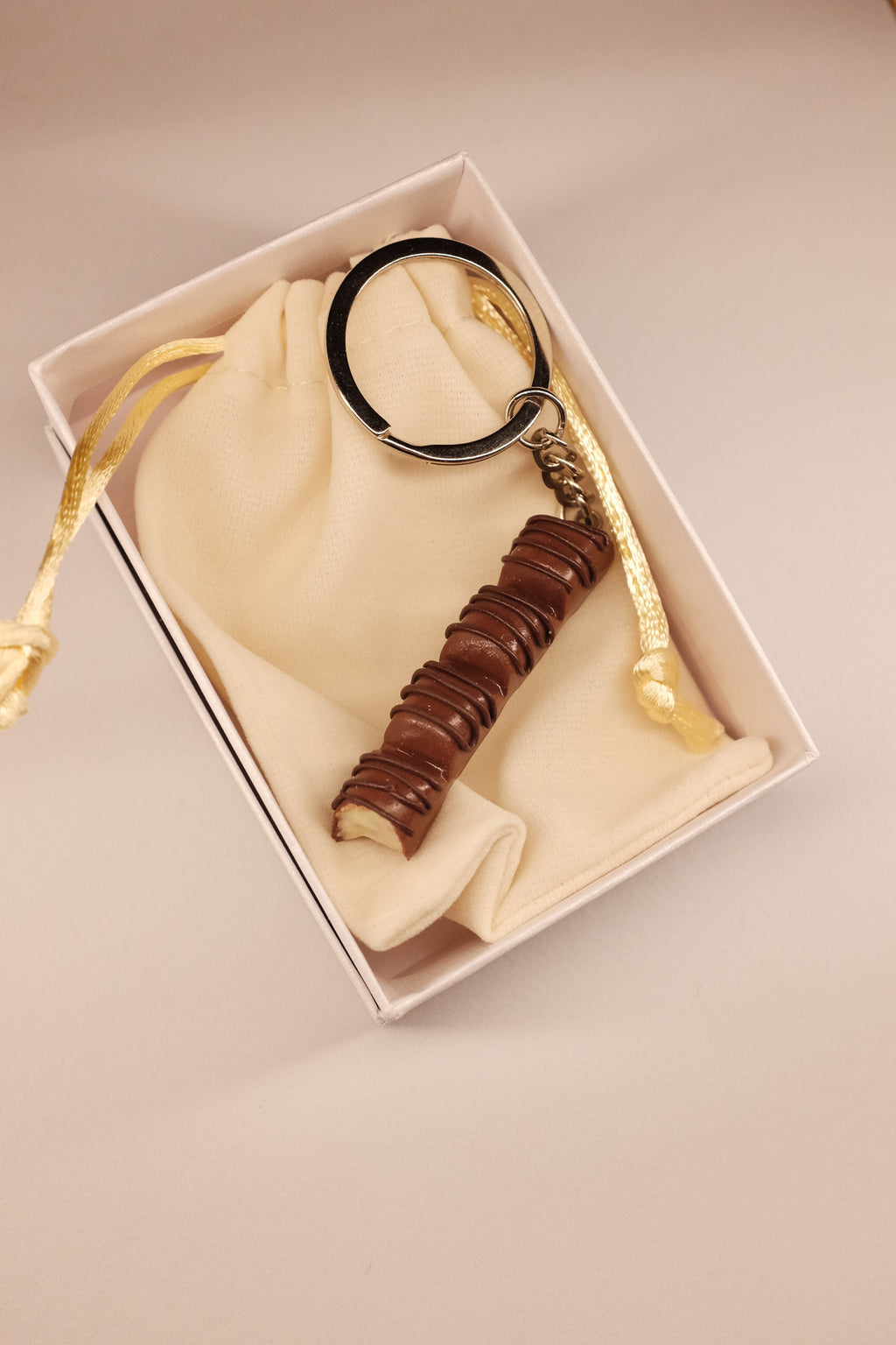 Kinder bueno, privezak