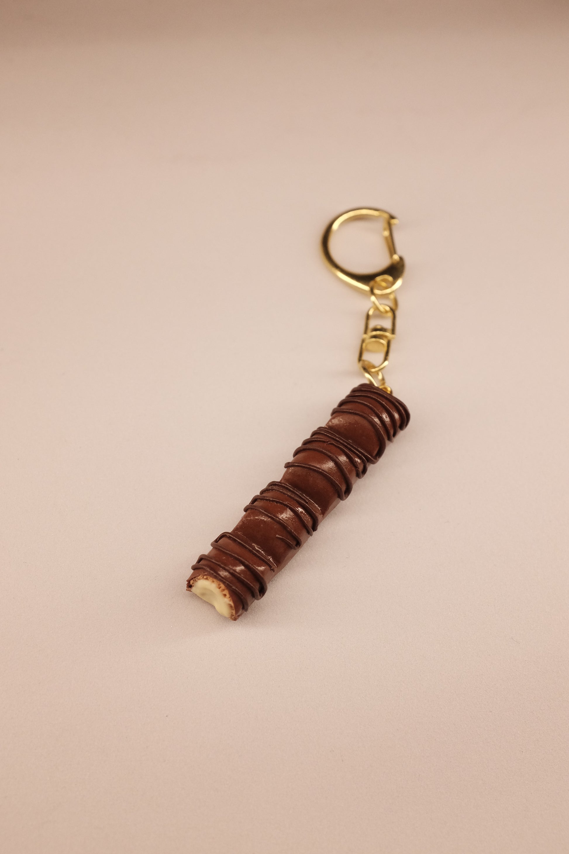 Kinder bueno, privezak