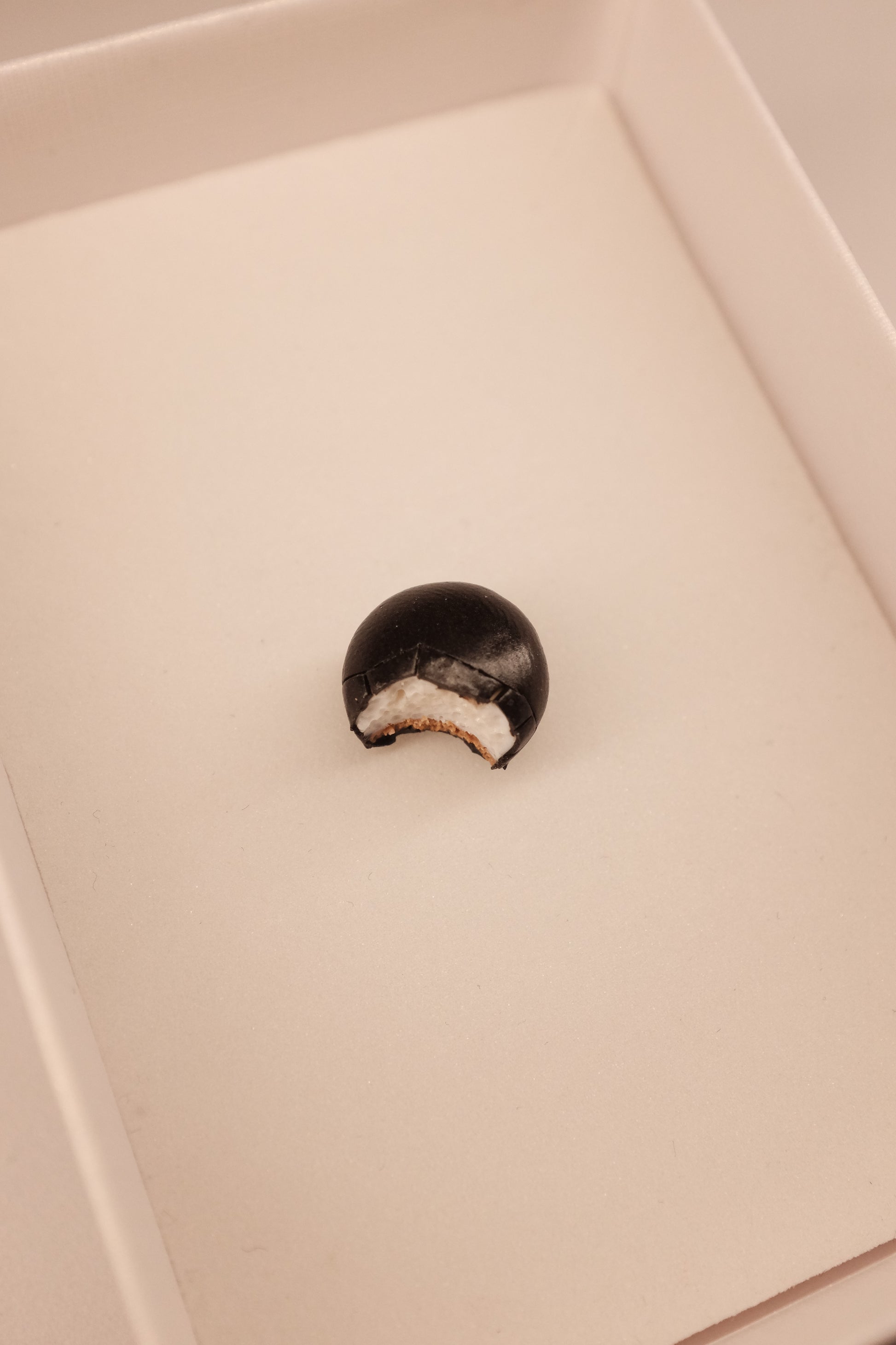 Munchmallow, pin
