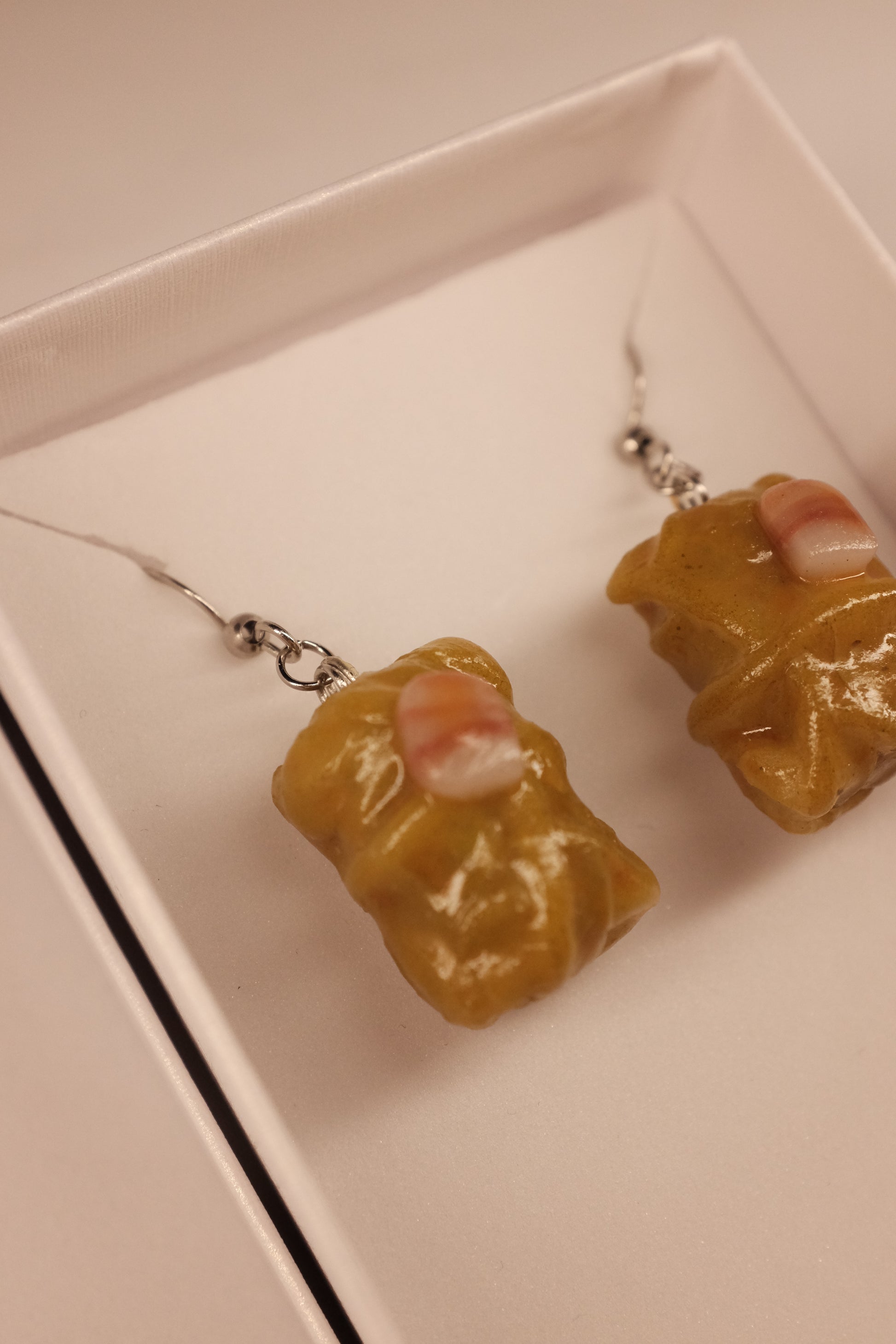 Sarma, viseće minđuše